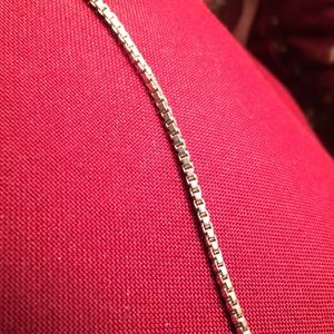 Beautiful 925 Sterling Silver Box Chain